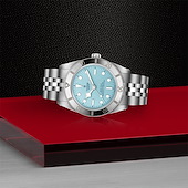 Tudor M79000-0001