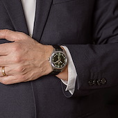 Omega 130.33.41.22.10.001