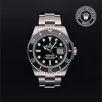 Rolex M126610LN